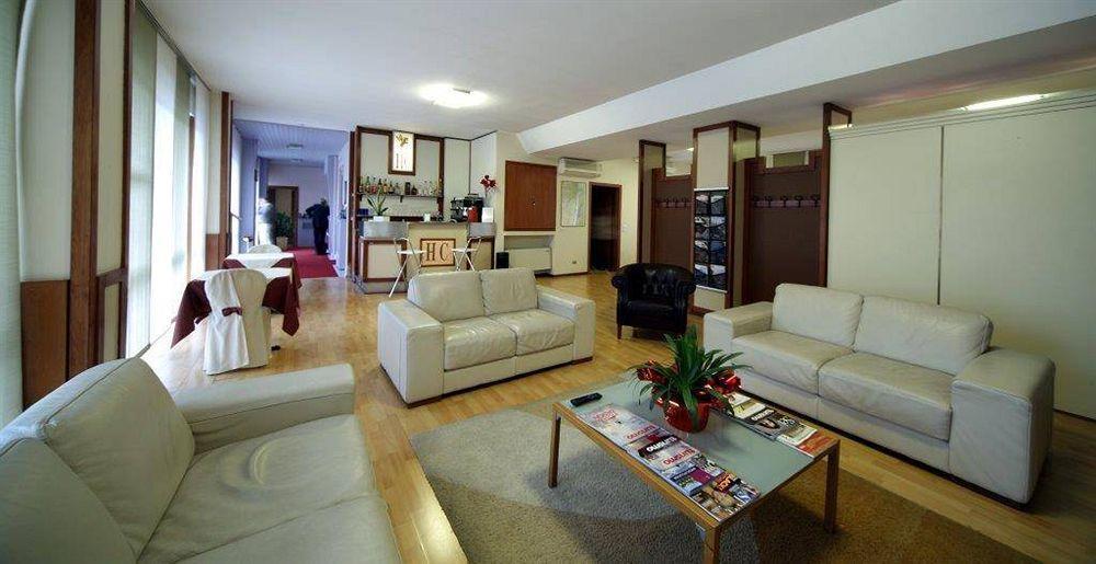 Cristallo Hotel